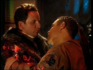 Rimmer and ister about to kiss in Red Dwarf